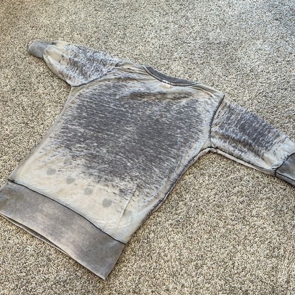 ‼️5/$25 Hello Kitty 3/4 Sleeve Tunic Top - Picture 5 of 5